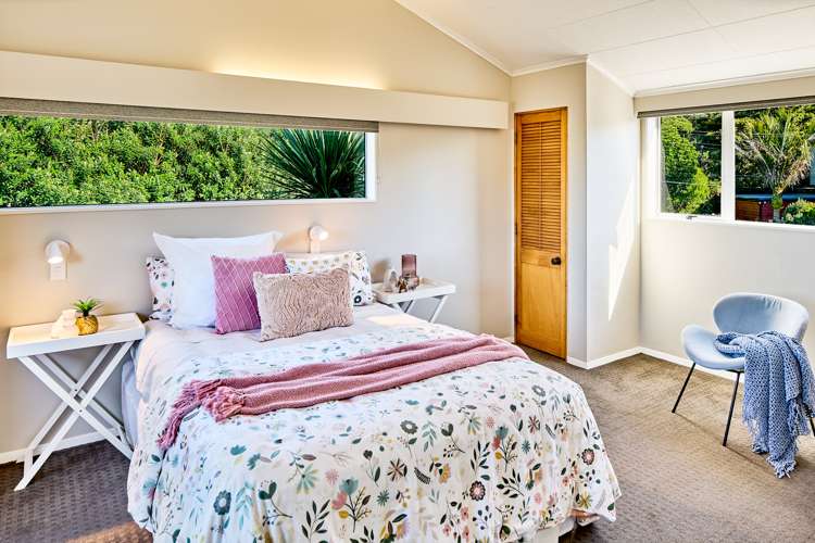 10 Kotipu Place Pukerua Bay_13