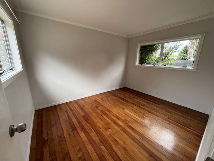 40 Hereford Street Te Atatu Peninsula_11