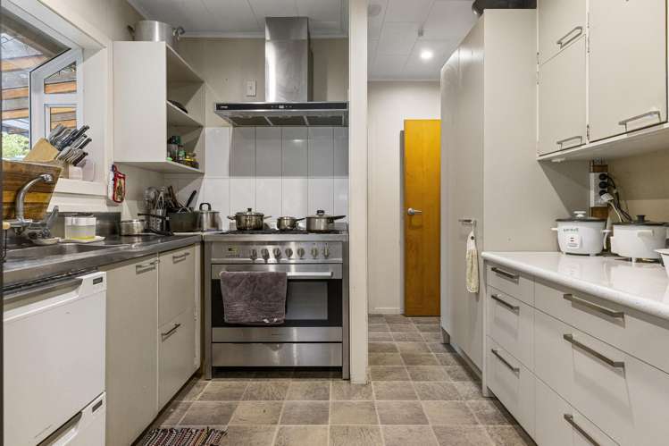 84 Taharepa Road Hilltop_11