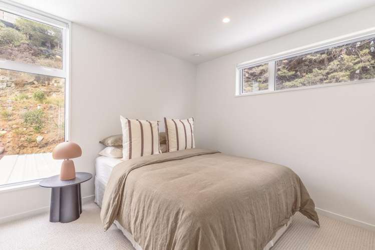 196 Main Road Redcliffs_10