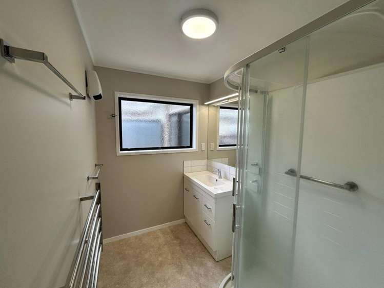 53 Gloucester Road 11229_8