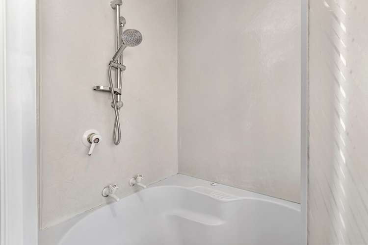 15a Peachgrove Road Hamilton East_14