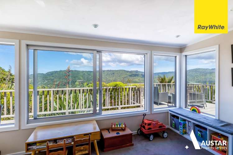 13 Lookout Drive Laingholm_10