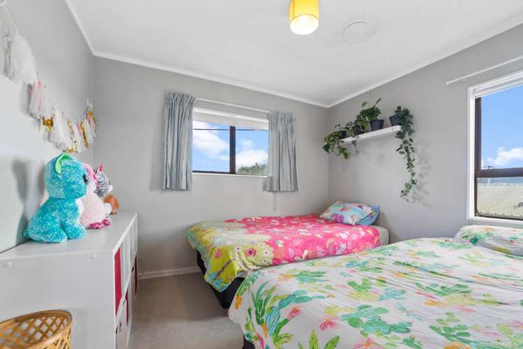 2/65 Lancaster Road Beach Haven_8