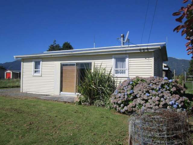 22 Wanganui Flat Road Harihari_1