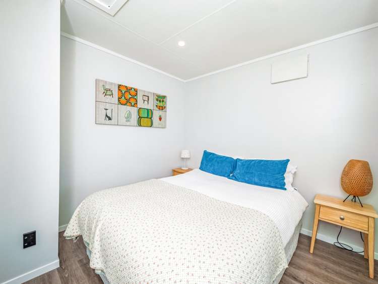 16 Linklater Avenue Foxton Beach_11