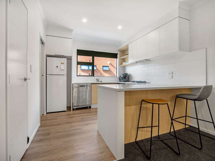 20/216 Tristram Street_2
