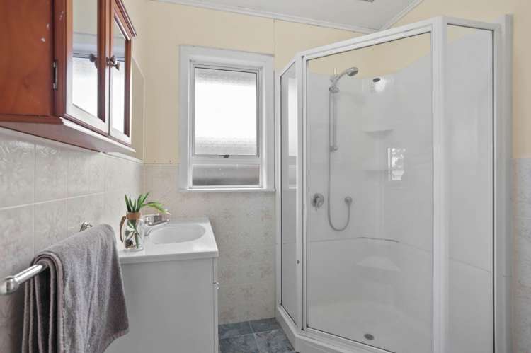 1 Battersby Avenue Mount Roskill_16