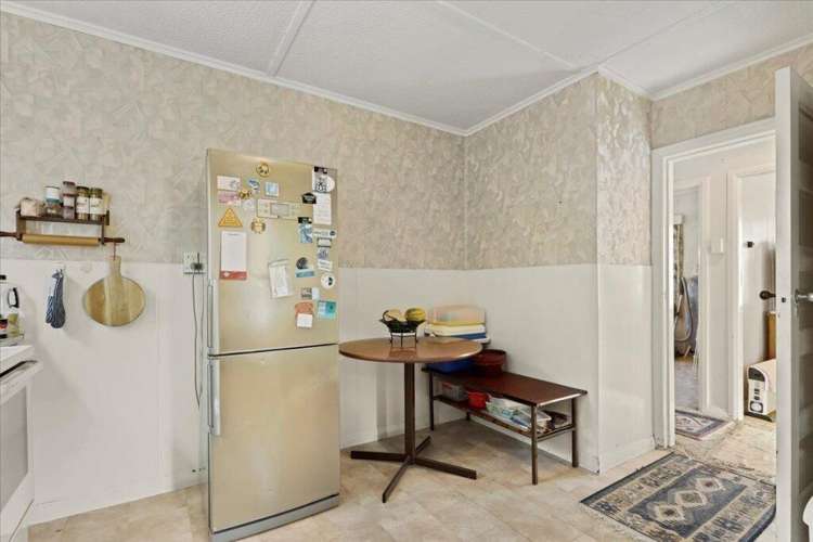 38 King Street West 11464_6