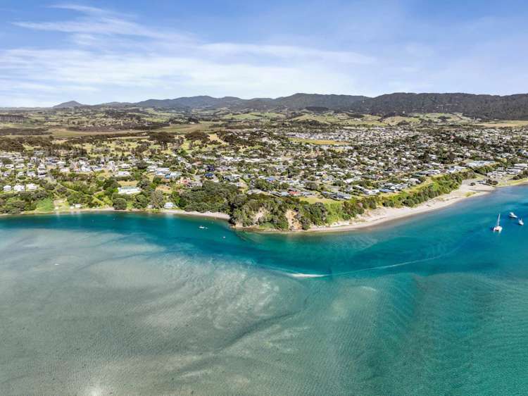 55 Robert Street Mangawhai Heads_7