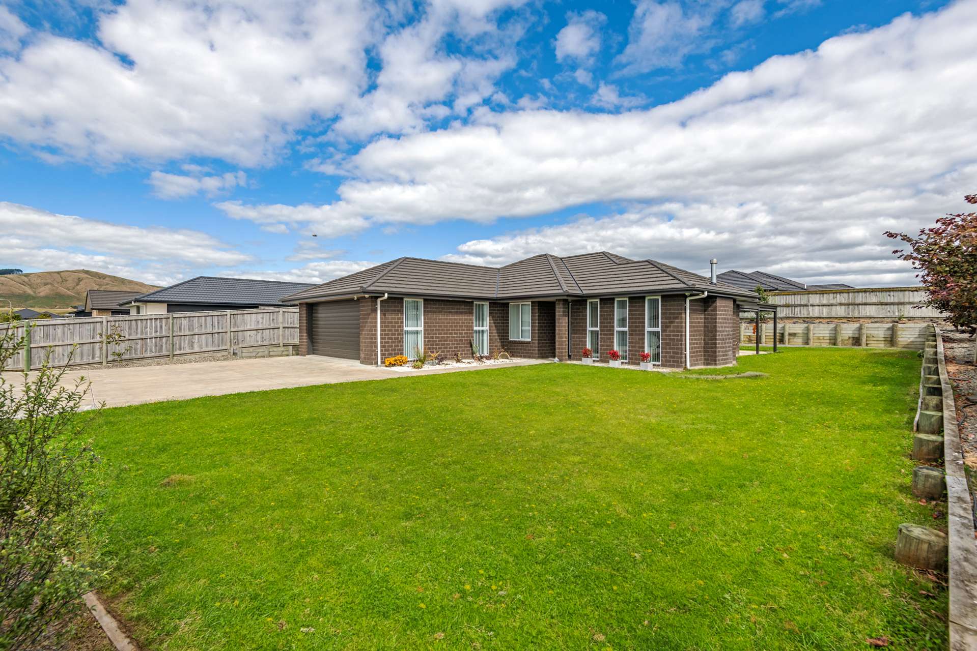 13 Mediterranean Grove Fitzherbert_0