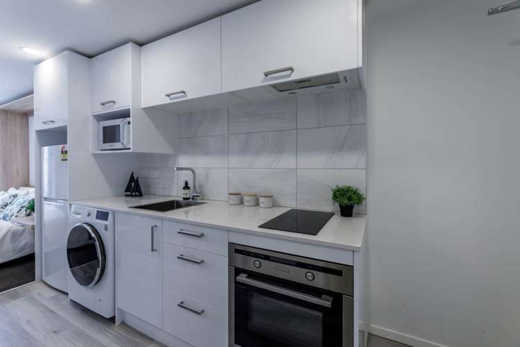 10h/23 Emily Place Auckland Central_5