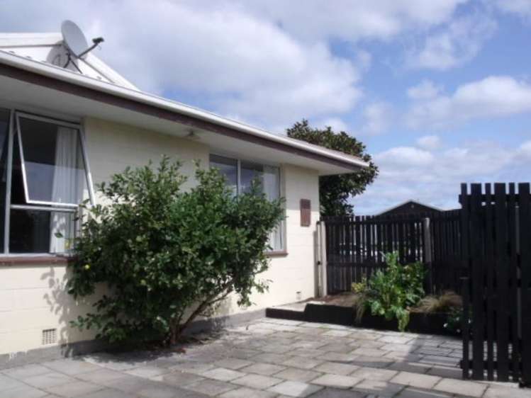 2 Leda Place_0