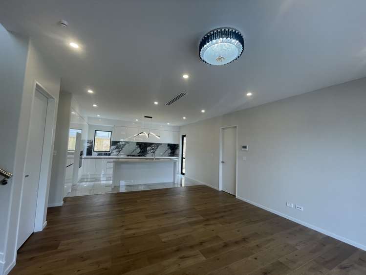 2 Koromeke Street Flat Bush_2