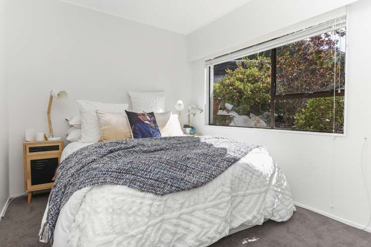 22a Pyatt Crescent Saint Johns_14