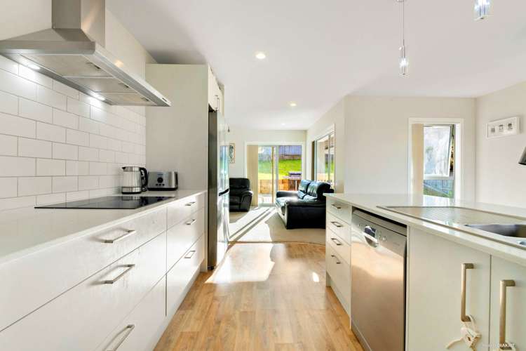 25 Coral Court Gulf Harbour_11