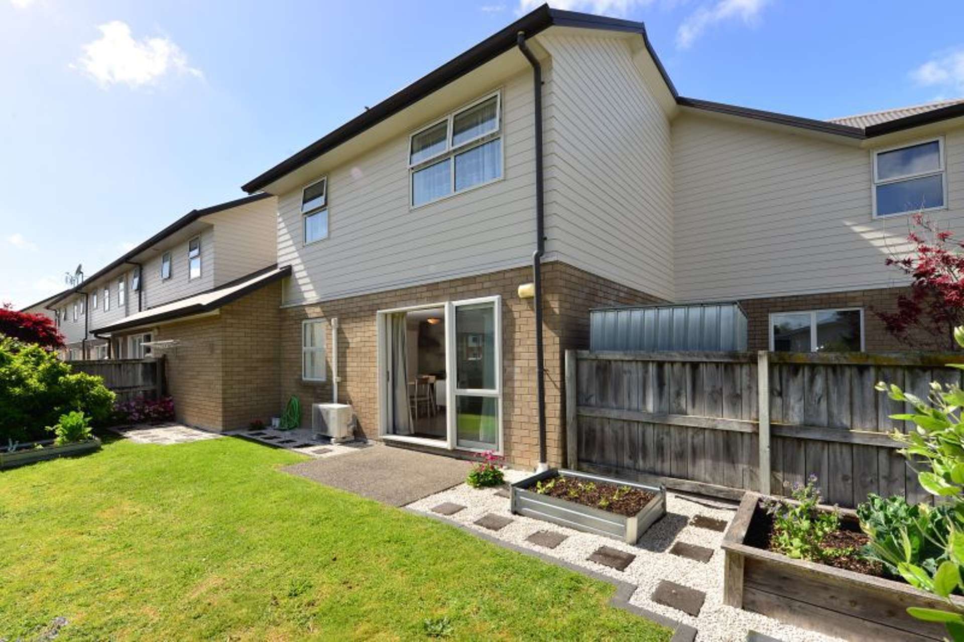 69 Chiefs Court Hamilton East_0