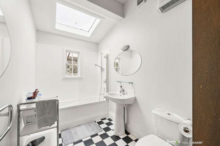 3 Waikato Street Island Bay_9