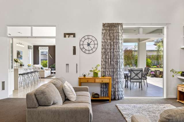 25 Magnolia Rise Waipahihi_3