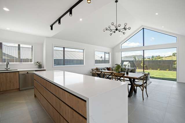 116 West Meadows Drive Wanaka_1