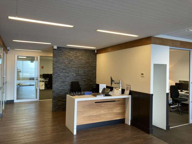 411-415 Victoria Street Hamilton City Central_1