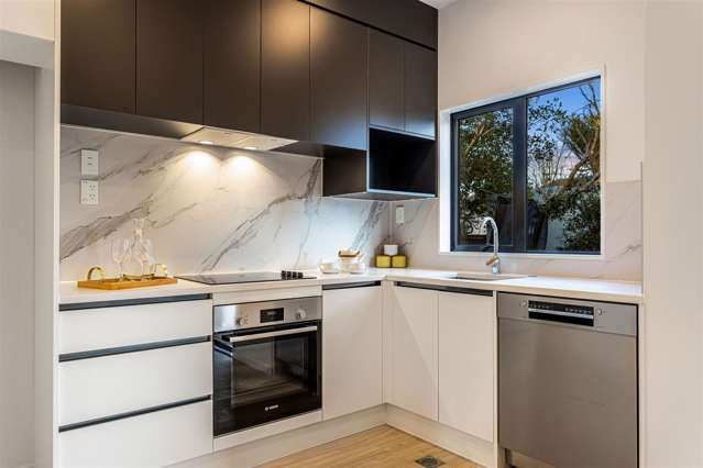 5/3 Pomelo Road Te Atatu South_1