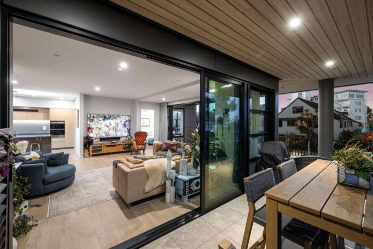 G02/6 Park Street Tauranga_27