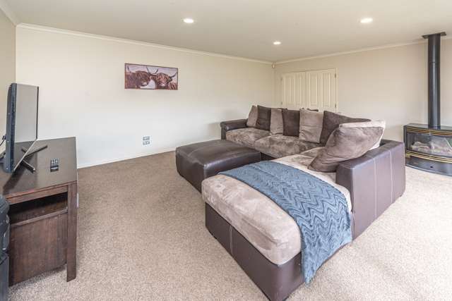 76 Peakes Road Springvale_2