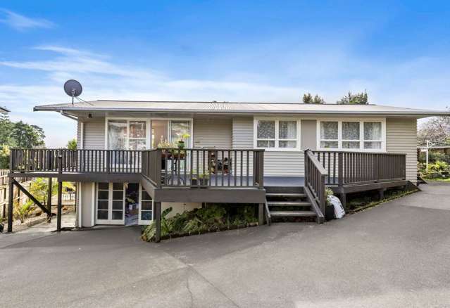 3 Bedroom 1 Bathroom available in Blockhouse bay