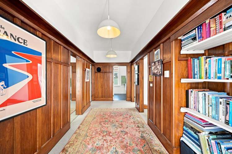 66 Saint Martins Road_5