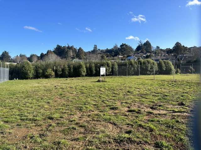 2/152 a Kaikorai Valley Road Bradford_2