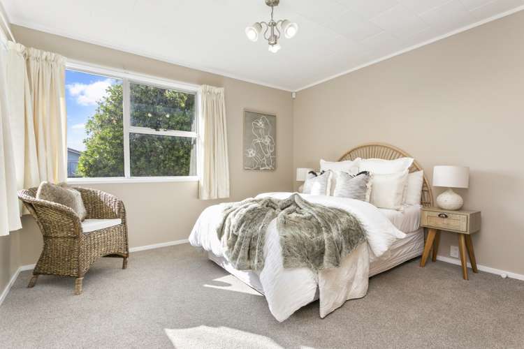 1 Pixie Place Pakuranga Heights_6