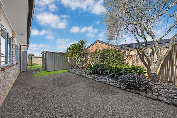 3 Russett Grove Henderson_25