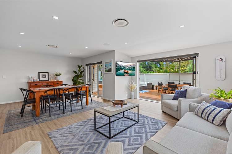 168 Carlton Street Bellevue_12