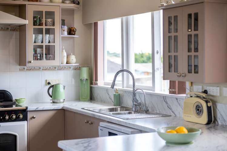 9 Matthews Crescent Melville_25