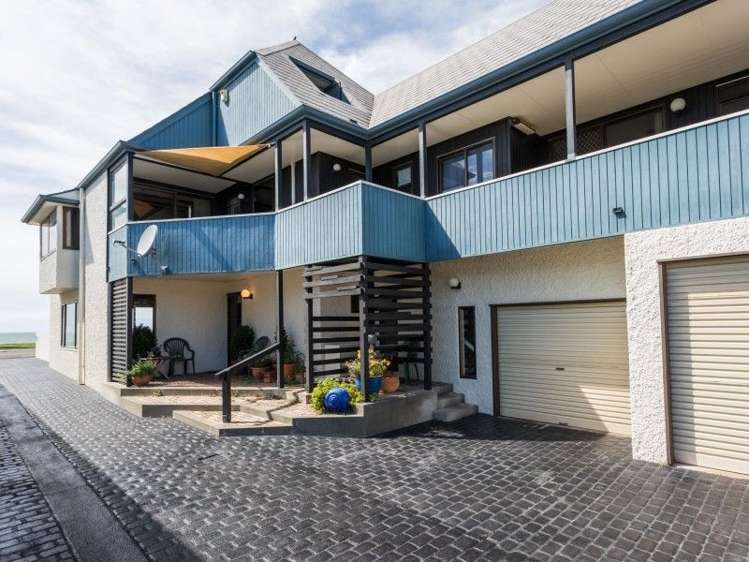 76 The Esplanade Westshore_25