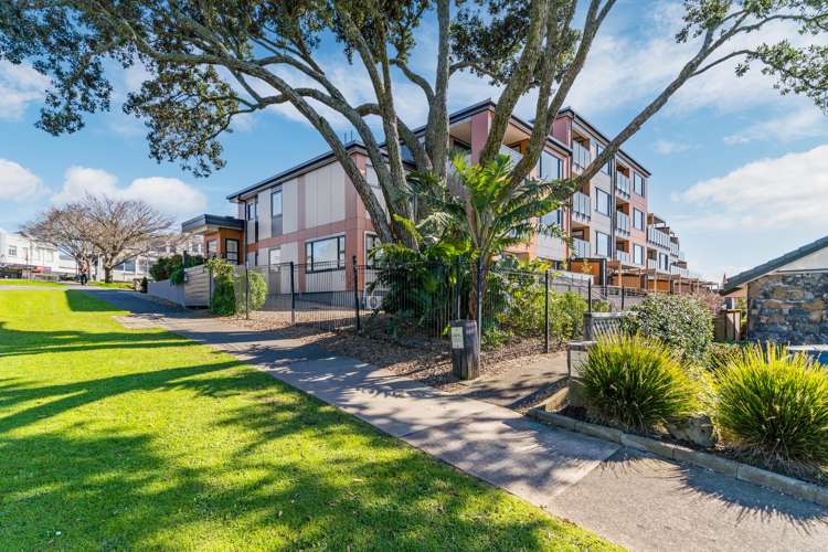 1b/12 Selwyn Road Cockle Bay_15