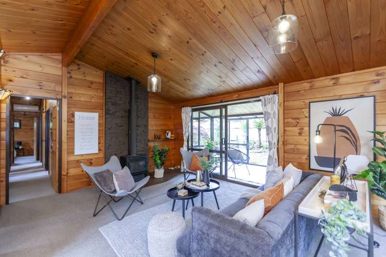 1a Karaka Grove Waikanae_1