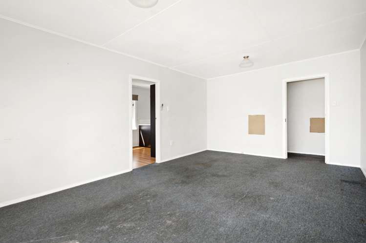 5 Bythell Street Wainuiomata_7