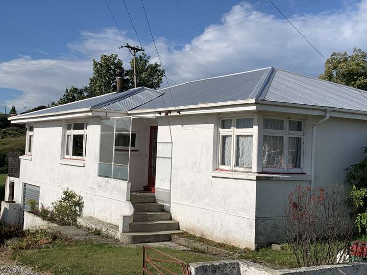 37 Harwich Street Balclutha_11