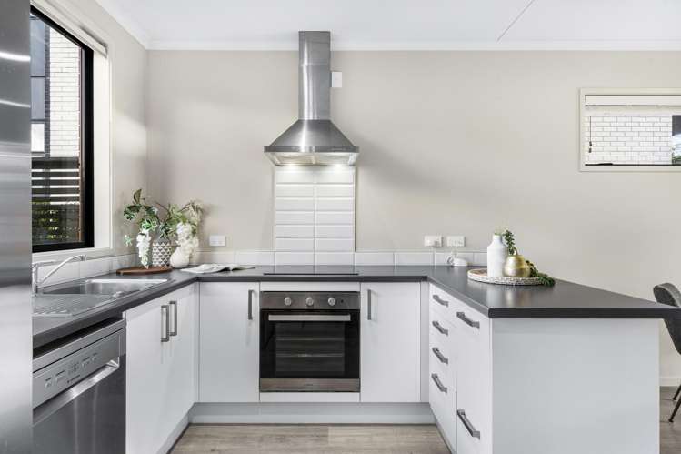 229 Hobsonville Point Road Hobsonville_7