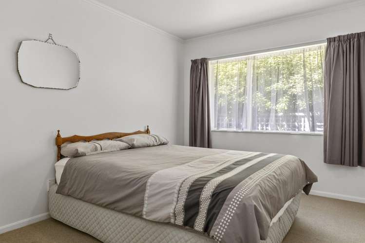 8 Haines Grove Taupo_15