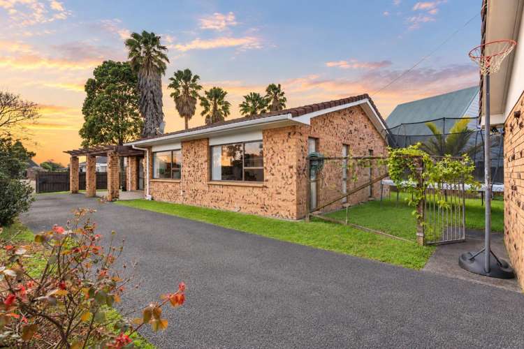 8 Sunningdale Street_0