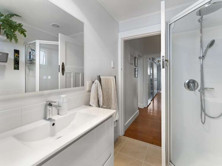 17A Griffen Park Road Mount Roskill_23