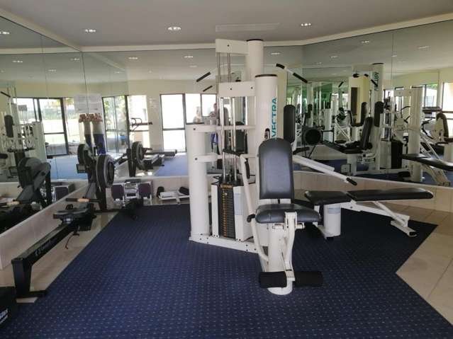 2 Sudbury Court 2612_1