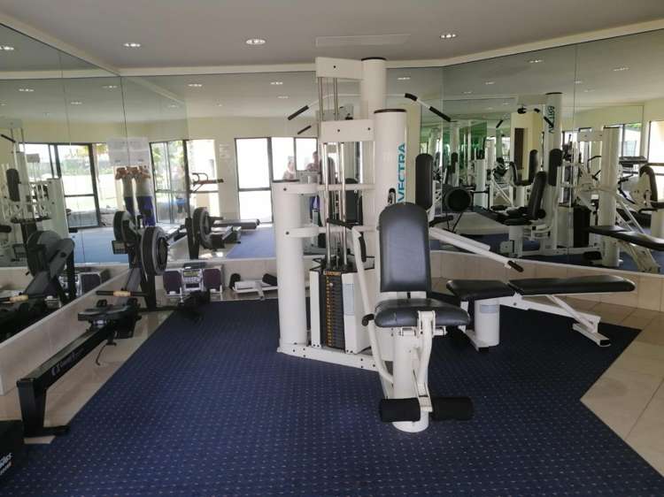 2 Sudbury Court 2612_1