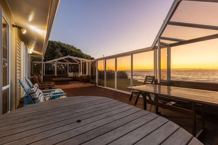 24 Newry Road Raumati Beach_24