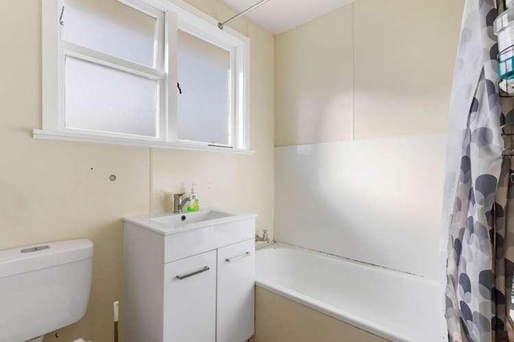 105 Porchester Road Papakura_8