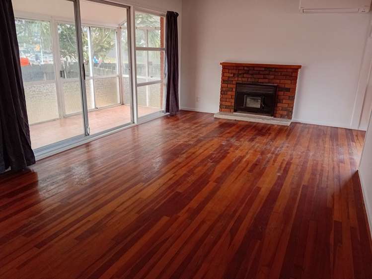 41 Jonathon Street Brookfield_5