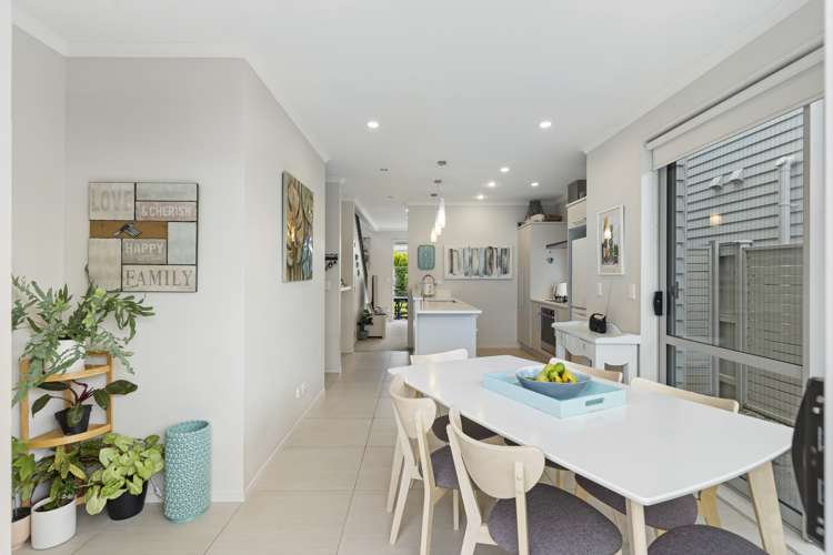 20 Costa Viva Crescent Karaka_13